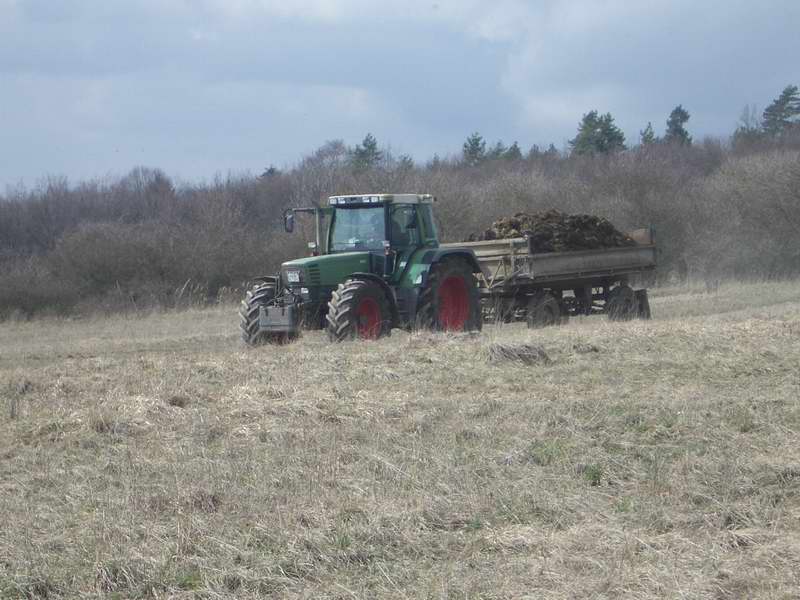 bilder/29_3_2005/fendt_514_6.jpg