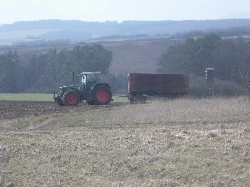 bilder/29_3_2005/fendt_824_10.jpg