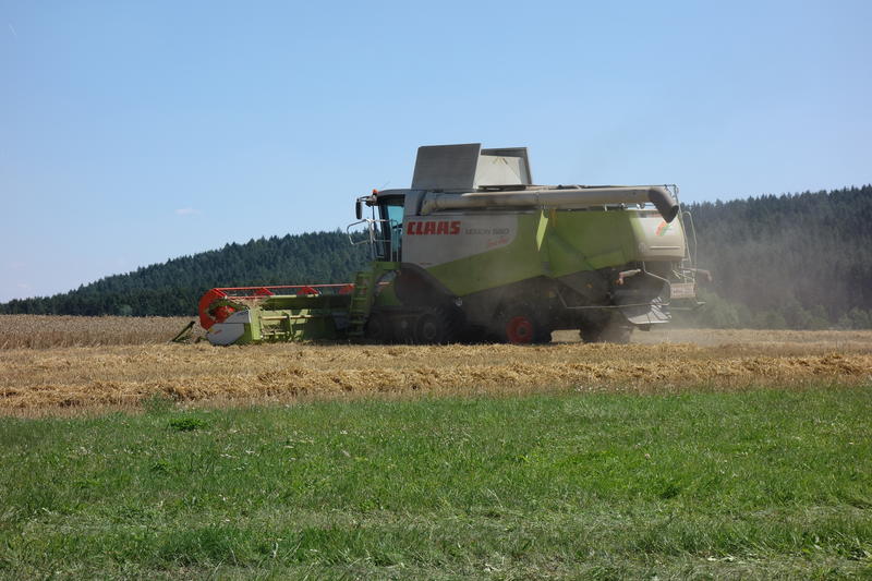 bilder/26_6_2002/fendt_716_2.jpg