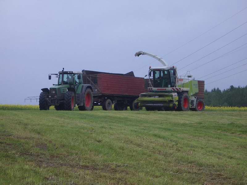 jaguar_fendt_824.jpg
