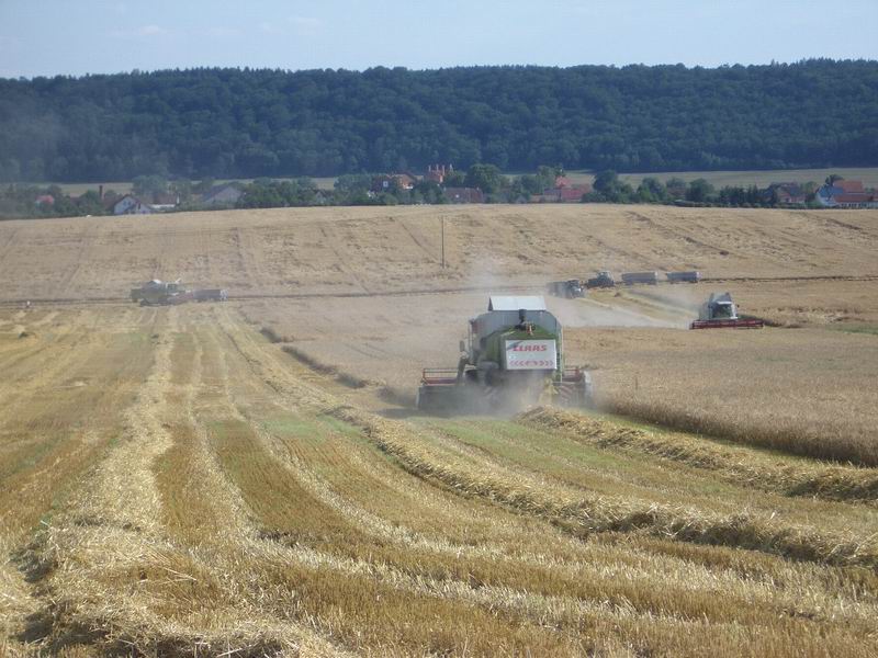 lexion_2x_mega_2x_fendt.jpg