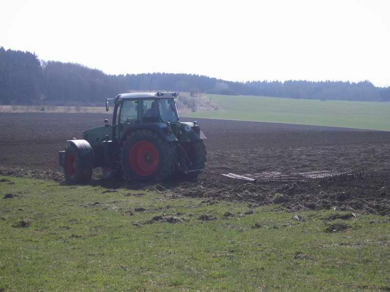 bilder/31_3_2005/fendt_818_3.jpg