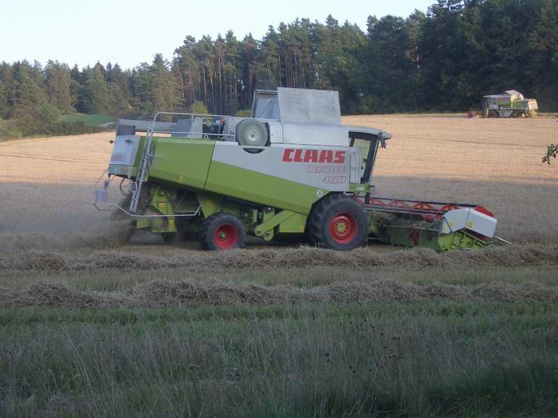 lexion_mega_4.jpg