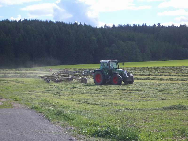 bilder/4_6_2005/fendt_716.jpg