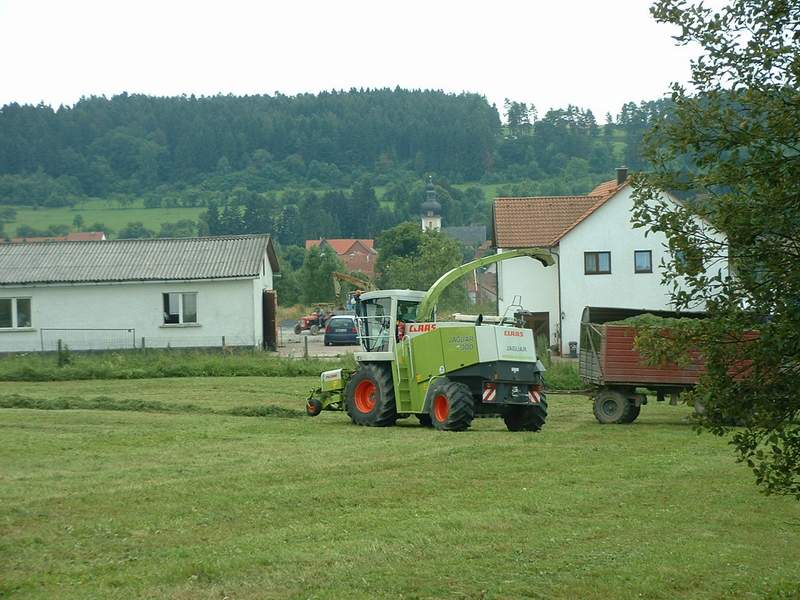 jaguar_900_+_fendt_824_4.jpg