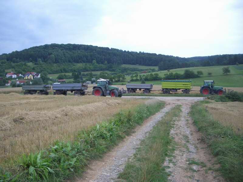 bilder/5_8_2005/fendt_514_fendt_716.jpg
