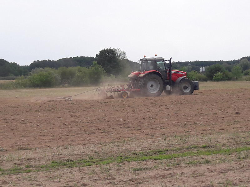 bilder/16_9_2003/fendt_12.jpg