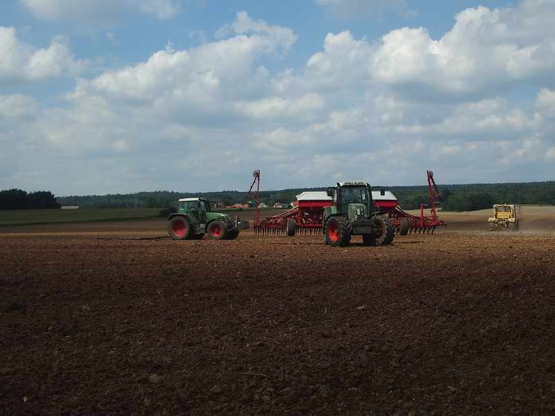2x_fendt_k700_2.jpg